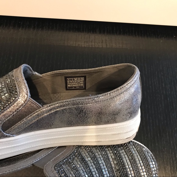 Skecher Street Air-Cooled memory foam shoes - Picture 6 of 6